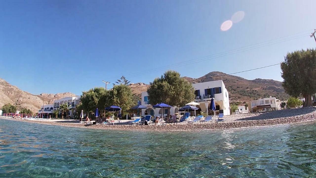 Pavlos Rooms Livadia  Bagian luar foto