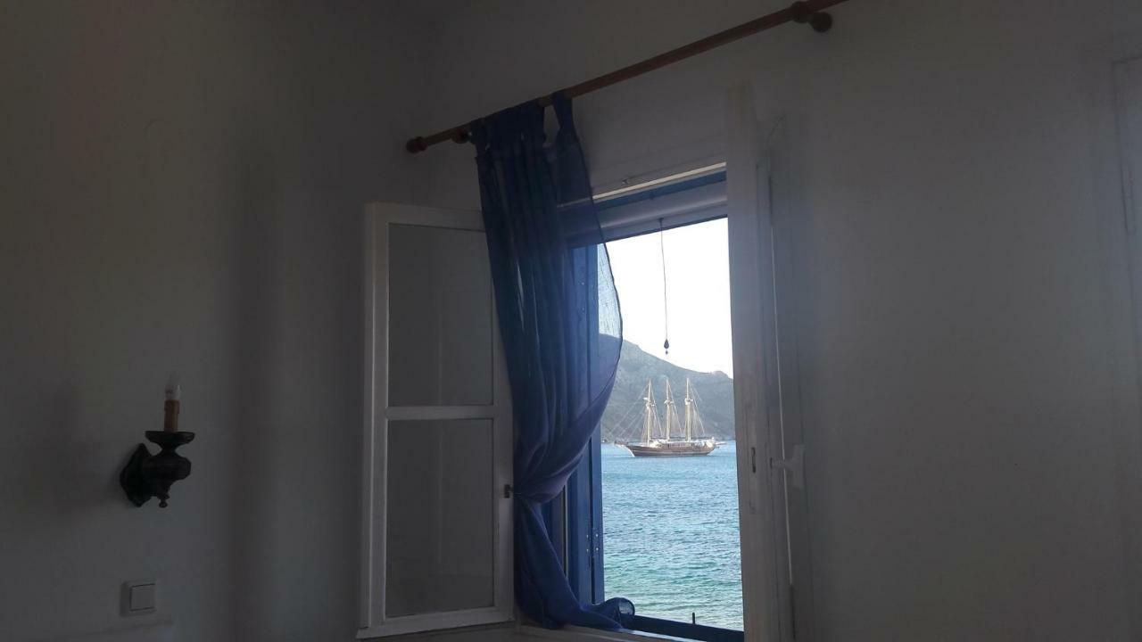 Pavlos Rooms Livadia  Bagian luar foto